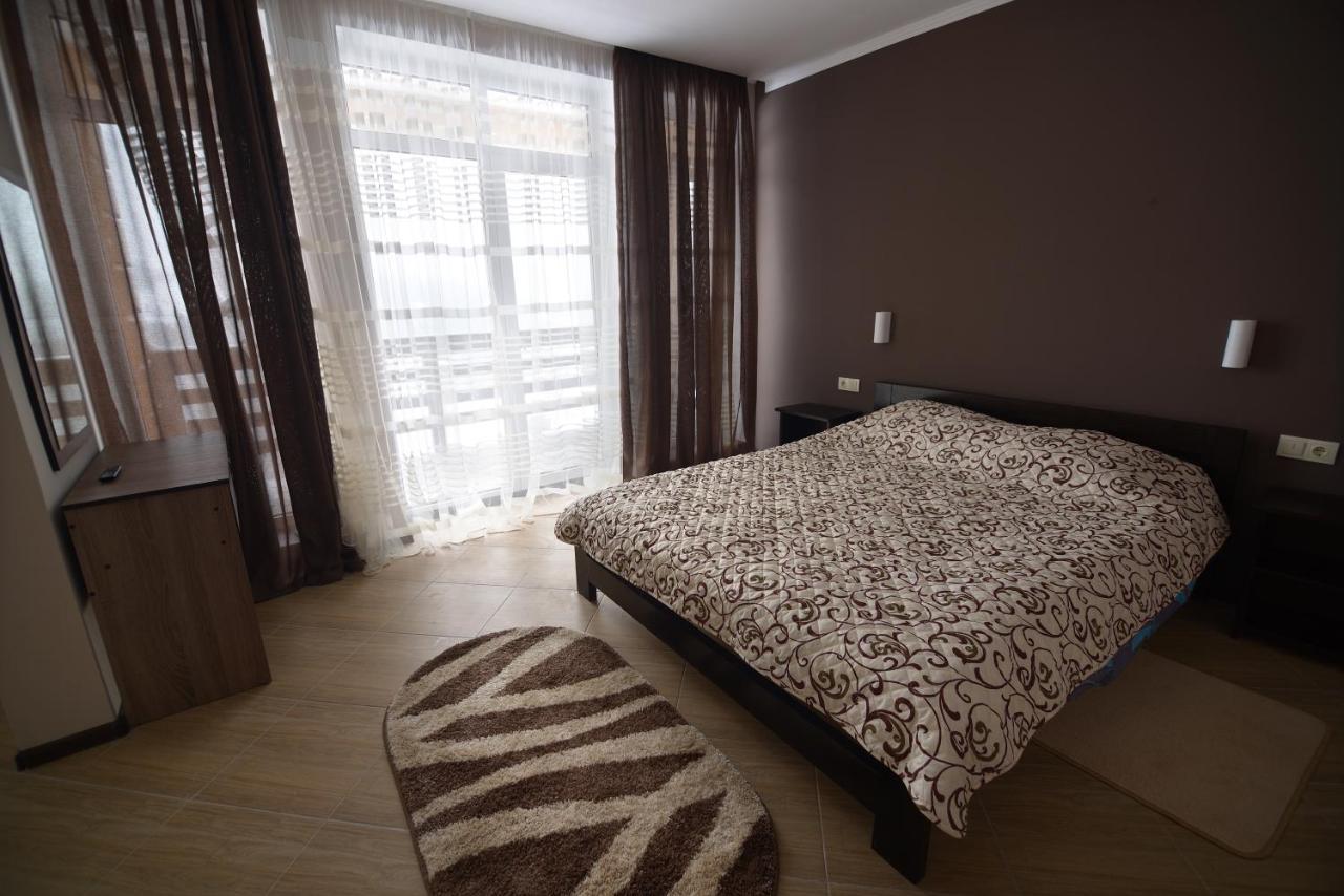 Ozone Minihotel Yablunytsya Bagian luar foto